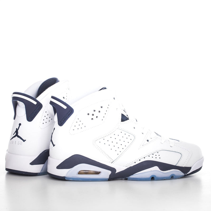 Tênis Nike Air Jordan 6