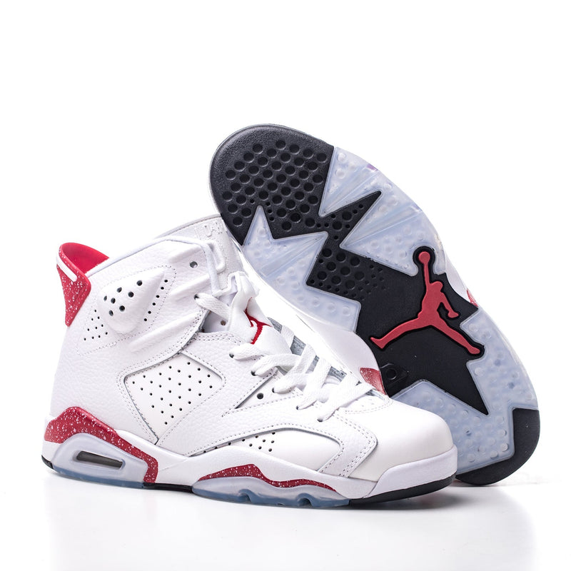 Tênis Nike Air Jordan 6