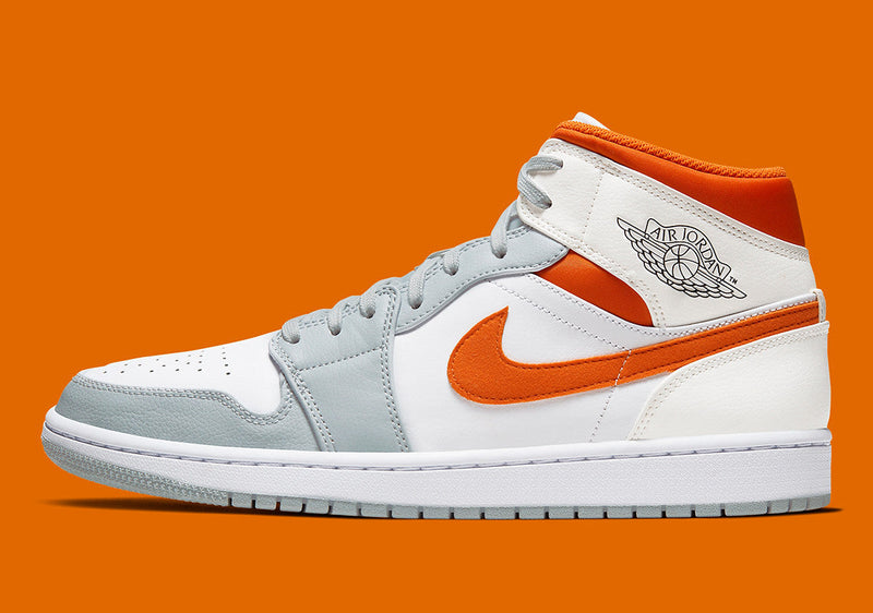 Air Jordan 1 Mid - Orange white