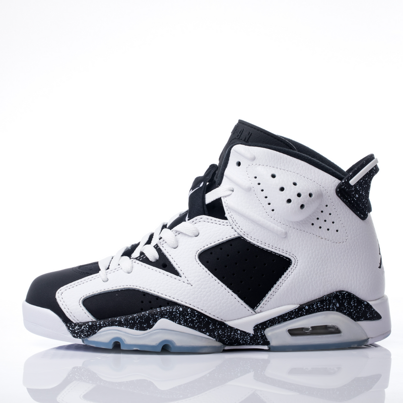 Tênis Nike Air Jordan 6