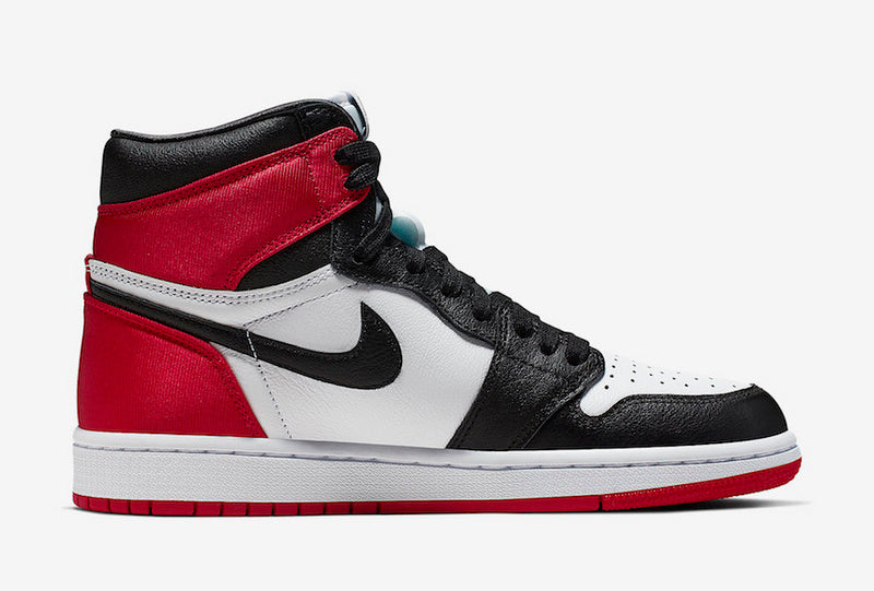 Air Jordan 1 Satin Black Toe