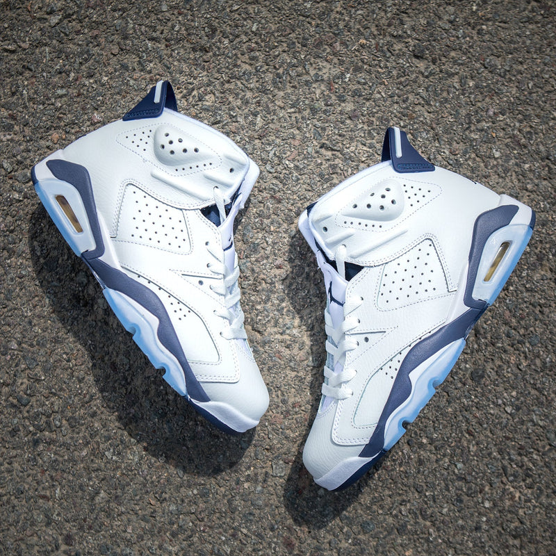 Tênis Nike Air Jordan 6